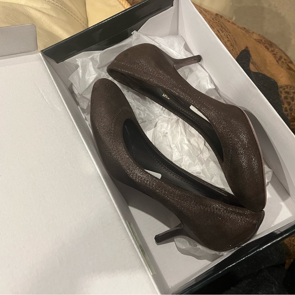 Donald J. Pliner Mocha Heels